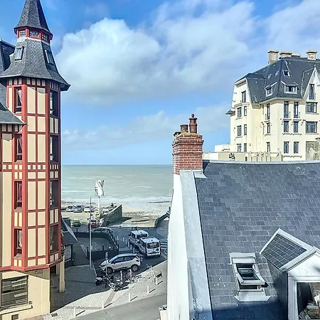 Grand Duplex En Centre-ville Avec Vue, A 50m De La Plage, Ascenseur, Et Wifi - Fr-1-361-165 Apartment