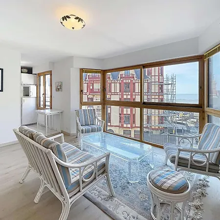 Grand Duplex En Centre-ville Avec Vue, A 50m De La Plage, Ascenseur, Et Wifi - Fr-1-361-165 Daire *