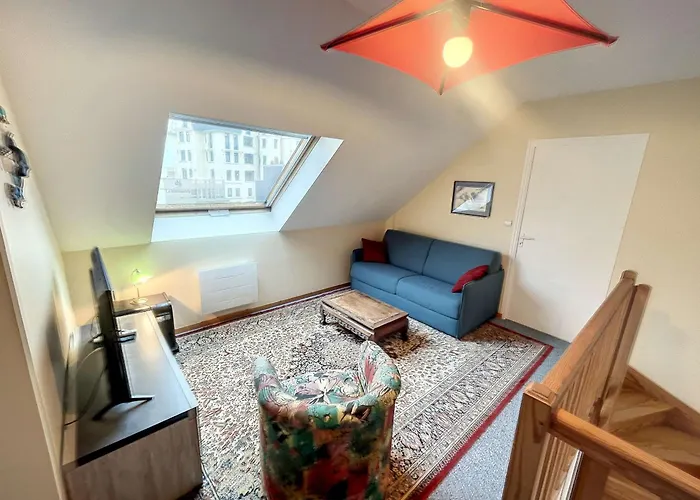 Grand Duplex En Centre-ville Avec Vue, à 50m De La Plage, Ascenseur, Et Wifi - Fr-1-361-165 Apartamento *