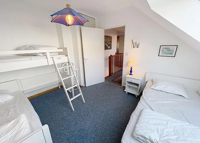 Apartamento Grand Duplex En Centre-ville Avec Vue, à 50m De La Plage, Ascenseur, Et Wifi - Fr-1-361-165 Granville